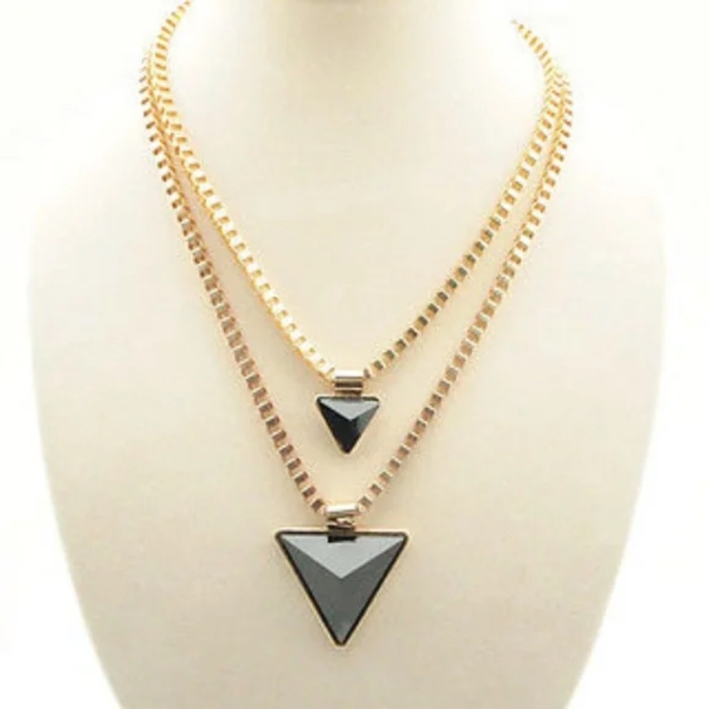 NWT Black Gold Triangle Statement Necklace Chain Pendant Adjustable Gift Present